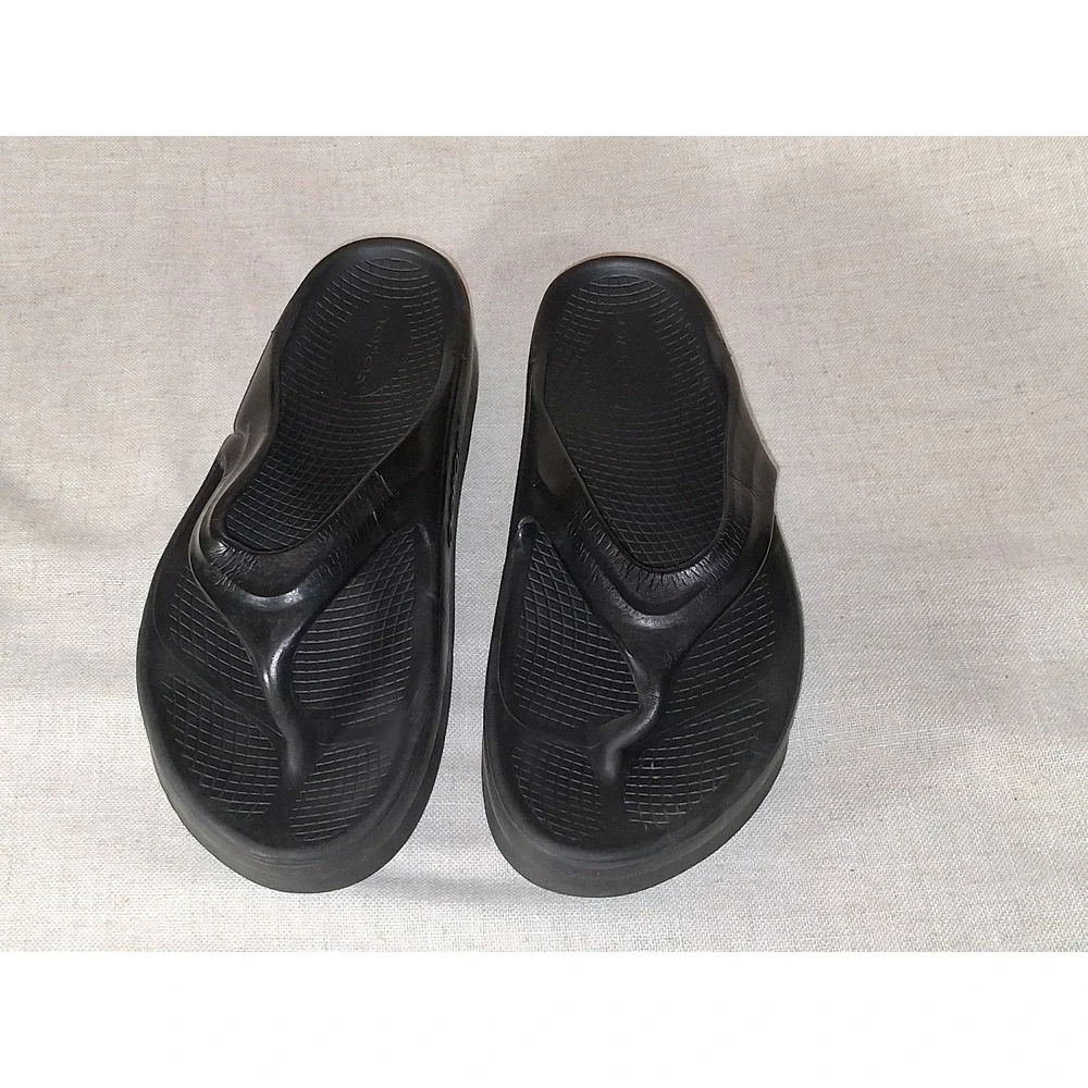 Oofos OOriginal Recovery Sandals Black Thong Flip Flops Mens 8 Womens 10 EU 41